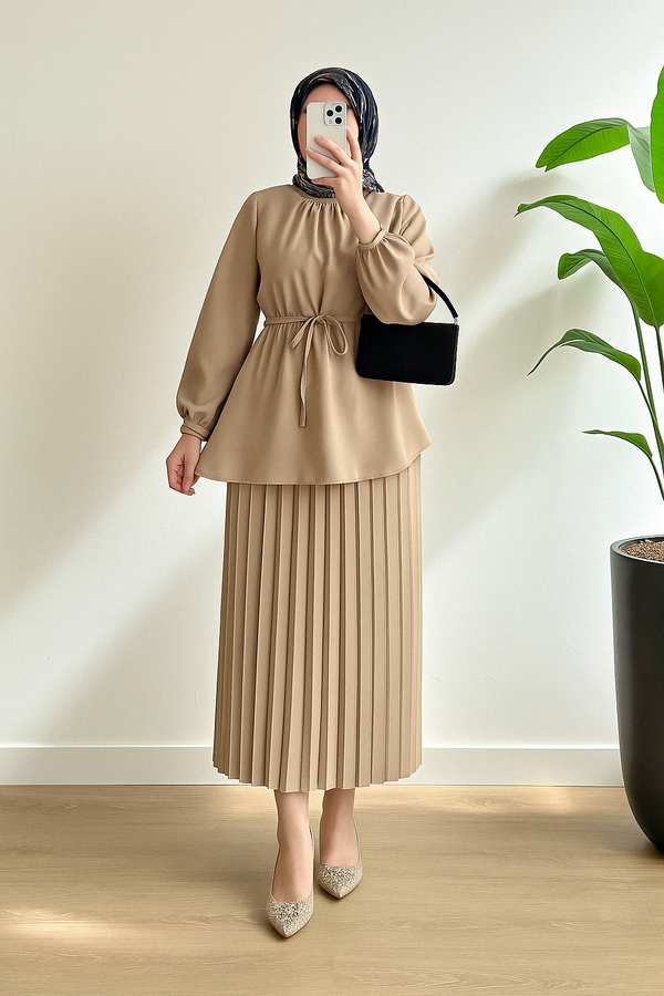 Layla Set | Pleated Skirt Two-Piece Modest Outfit