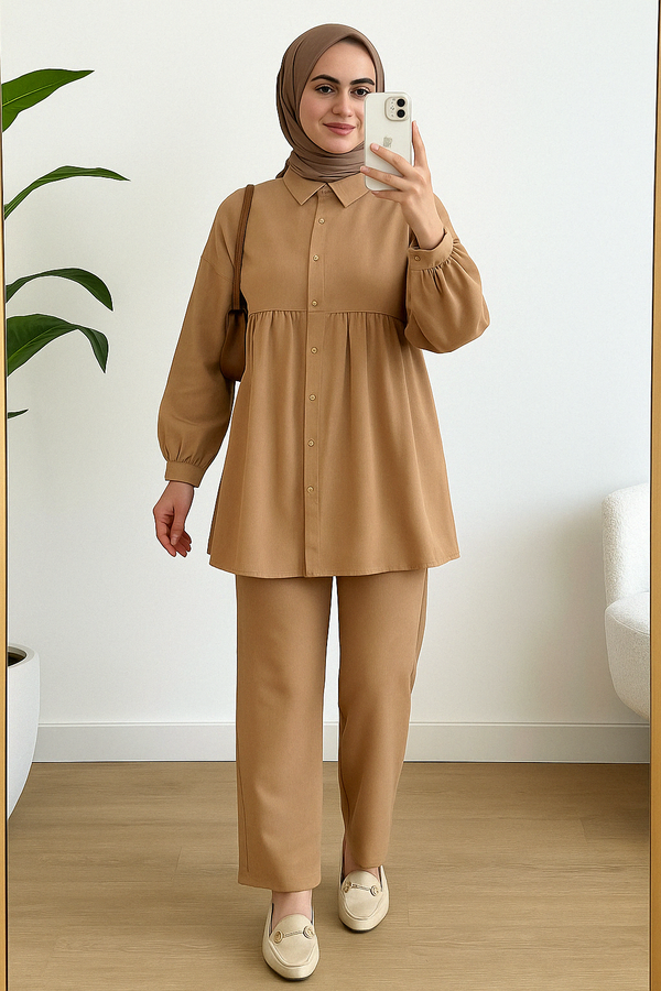 Lujain Set | Embroidered Linen Two-Piece with Delicate Touch